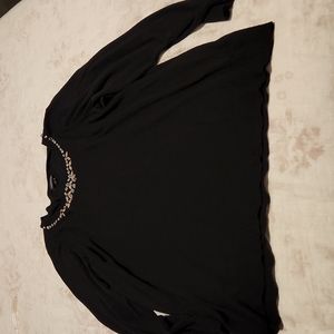 Torrid black sweater with diamond and pink rhinestones 3X